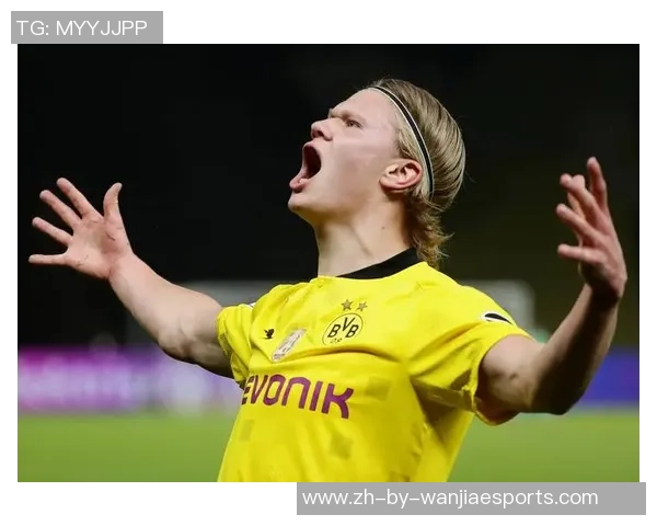 足球巨星更衣室幕后独家实拍 揭秘训练前后的真实一面 足球巨星更衣室幕后独家实拍 揭秘训练前后的真实一面